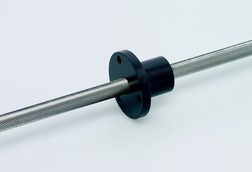 The Speedy high-helix lead screws from Eichenberger Gewinde: made of steel, maintenance-free and ideal for agrifood applications.